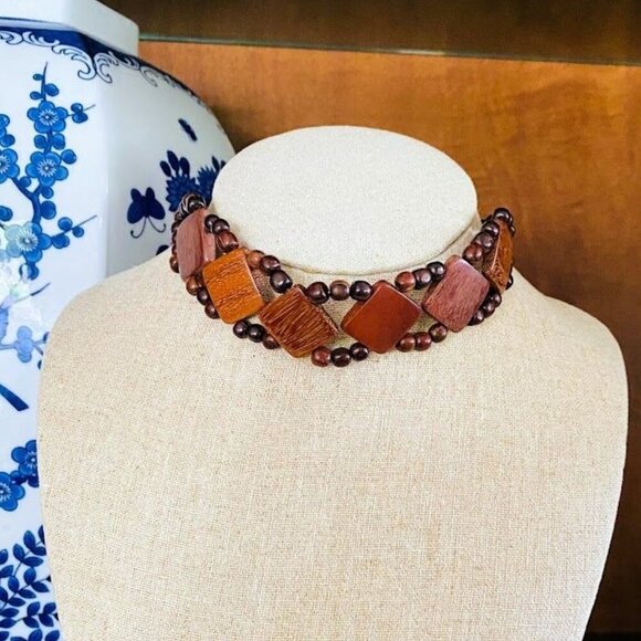 Vintage Handmade Wooden Beaded Choker Necklace With Adjustable Leather Cord - Picture 2 of 7